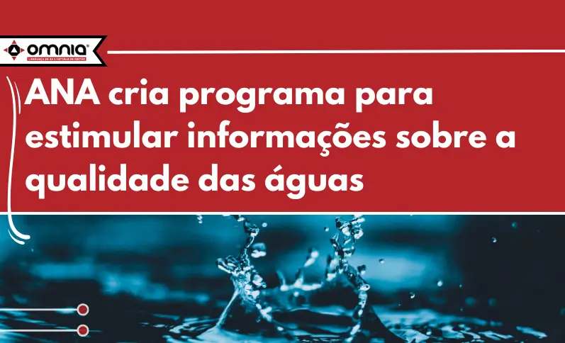 Gota de água caindo no mar